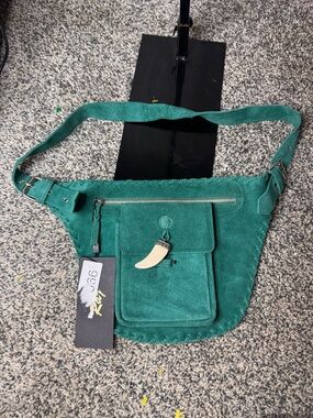 Greene leather belt Bag with Horn Charm